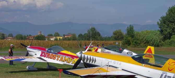 I vincitori del campionato italiano di acrobazia aerea a motore