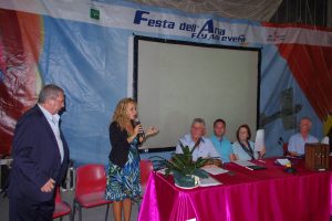 L'assessore Frediani parla alla presentazione del campionato italiano
